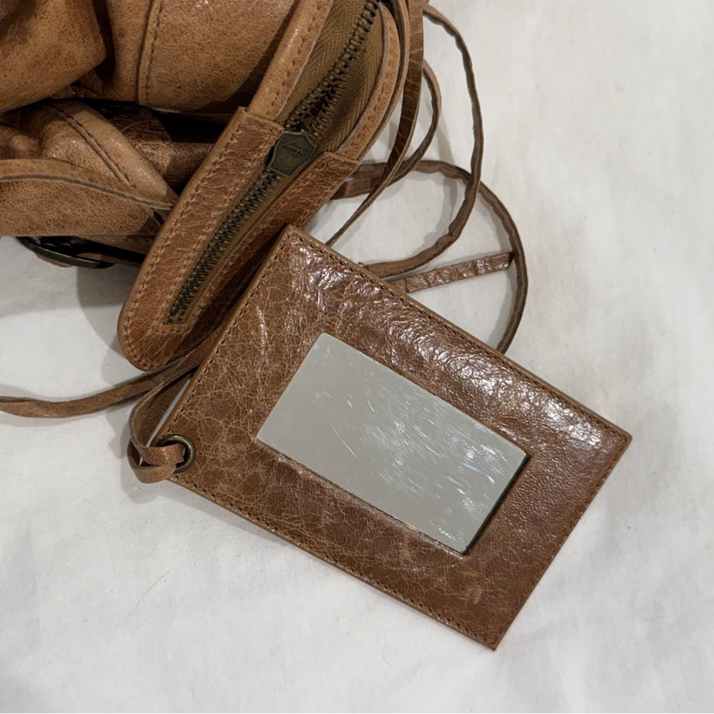 WOMEN'S LE CITY BAG IN CAMEL - Picture 10 of 13